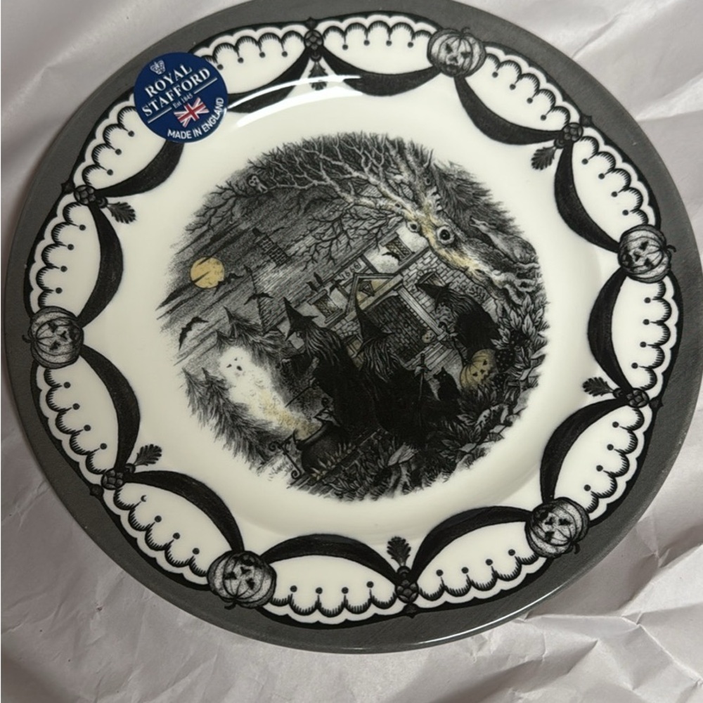 Royal Stafford Halloween "The Witches Coven" porcelain plate